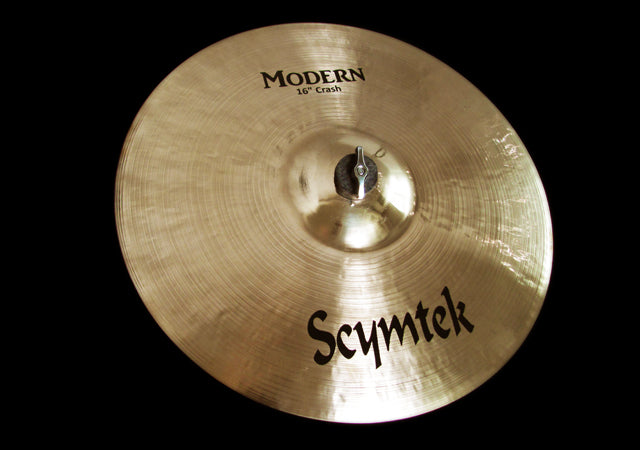 16" Modern Crash