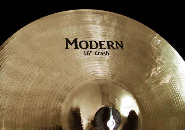 16" Modern Crash